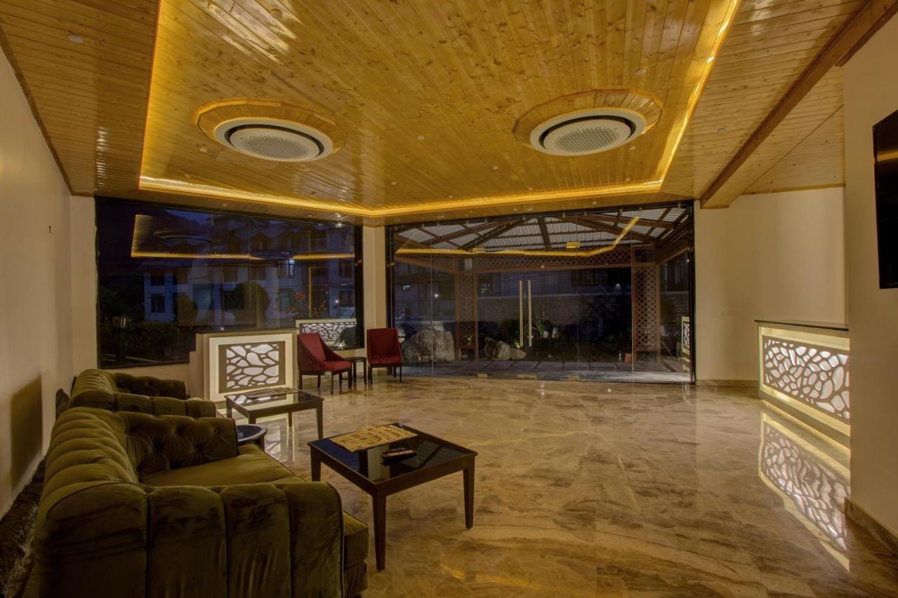 Woodrock Luxury Boutique Hotel Manāli Exterior foto